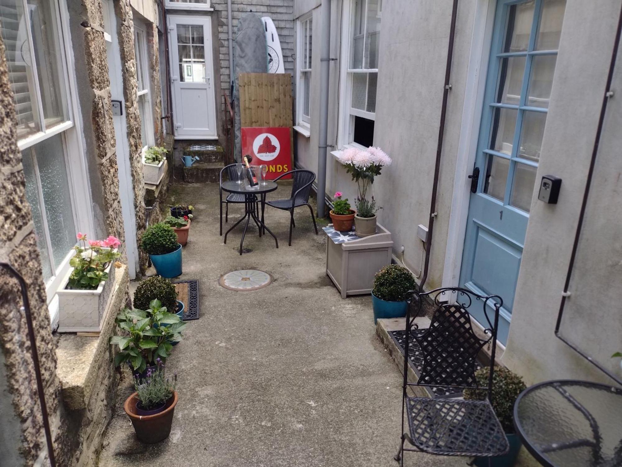 The Mews Cottage Penzance Bagian luar foto